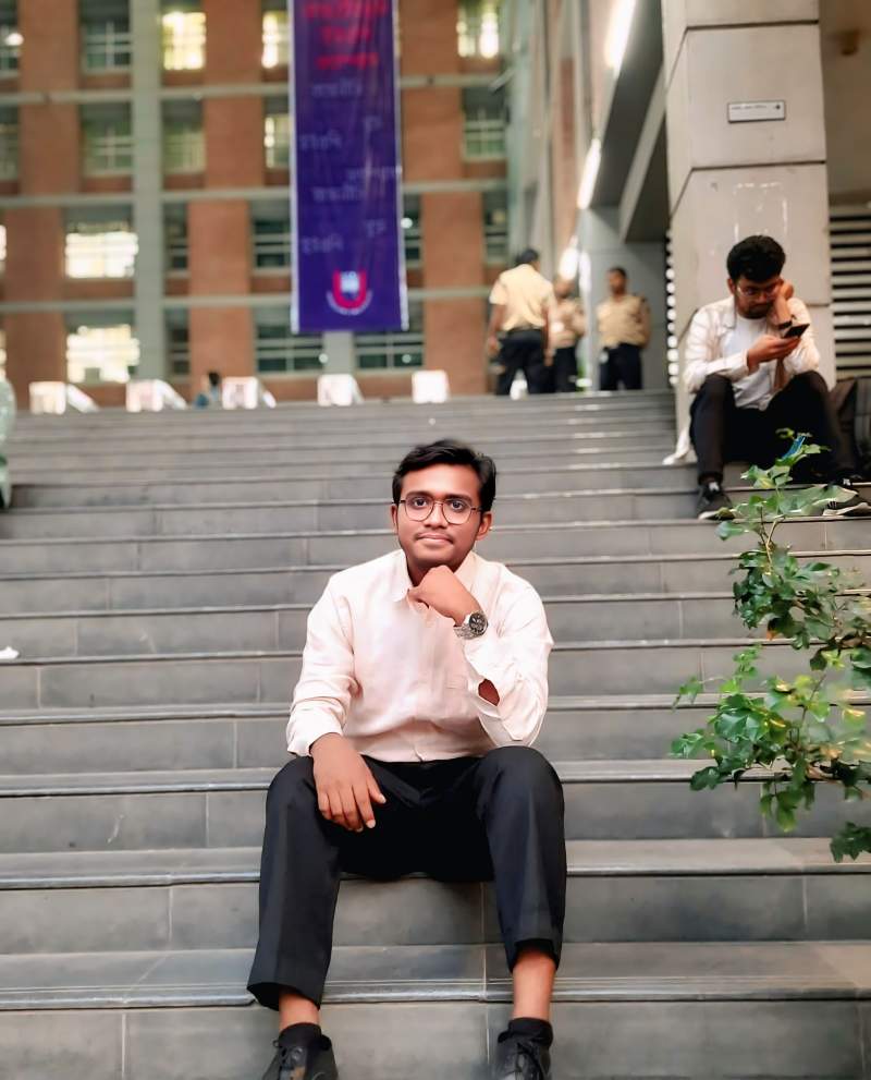 R.Rafi Khan Siam
