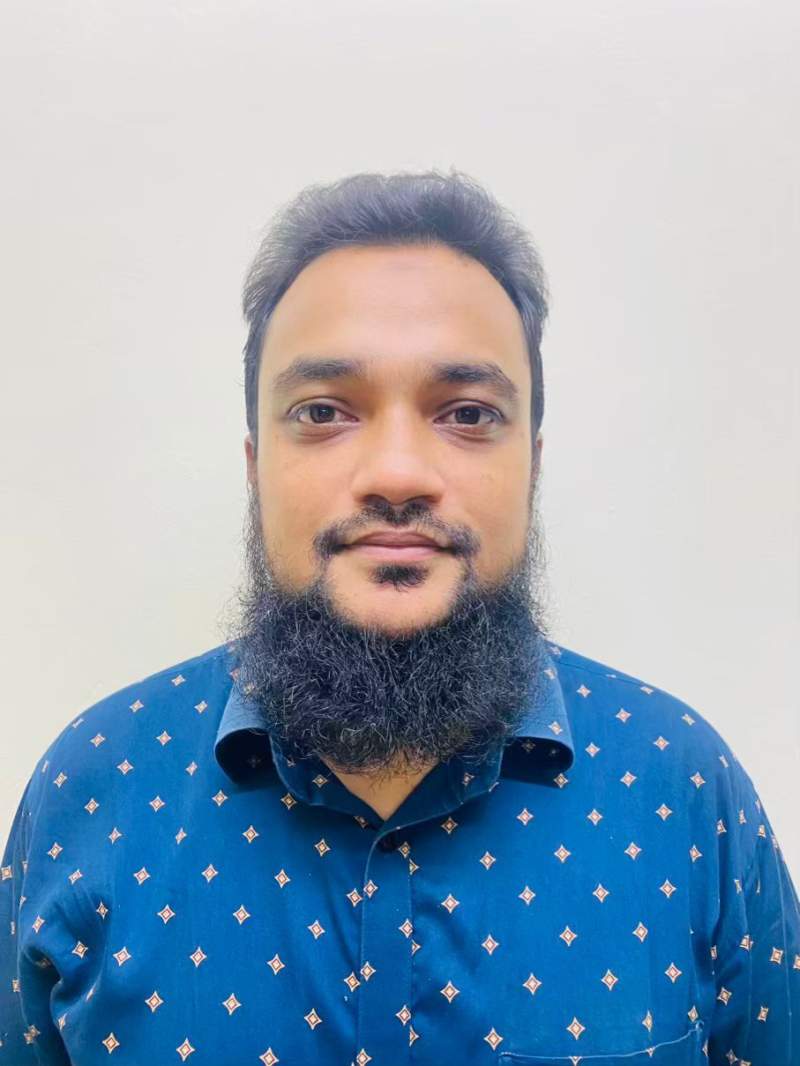 AKRAM KHAN