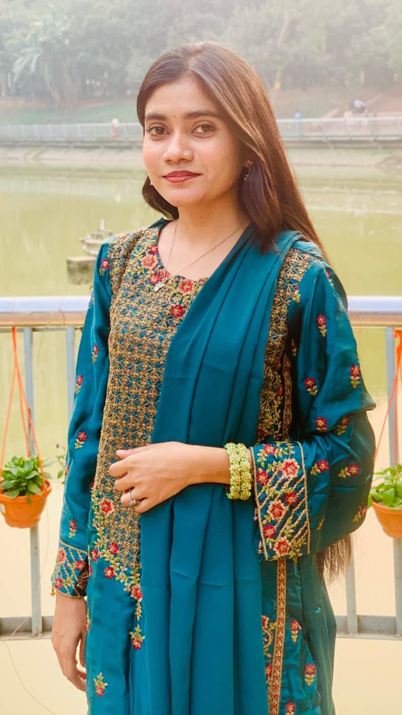 Taslima aktar Rime