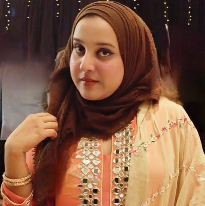 Nayana Khan