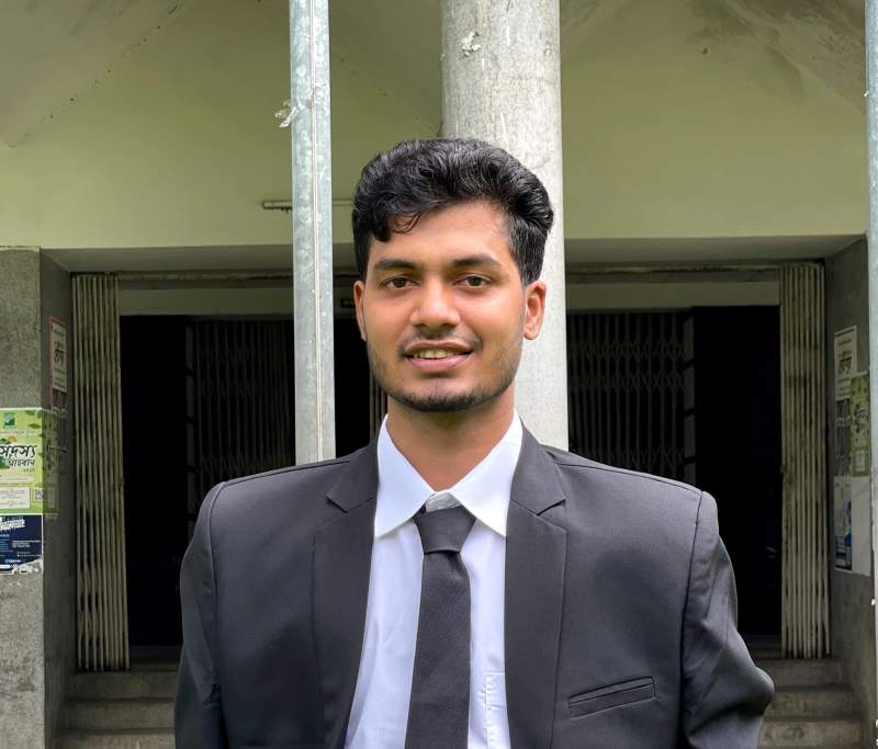 Md Shahadat Hosen