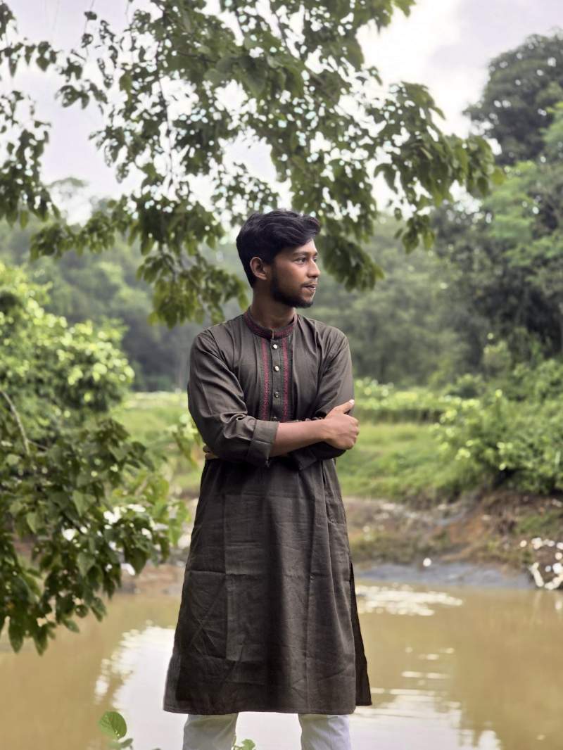 Sabik Islam Raad