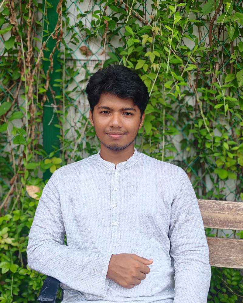 Rahat Khatami