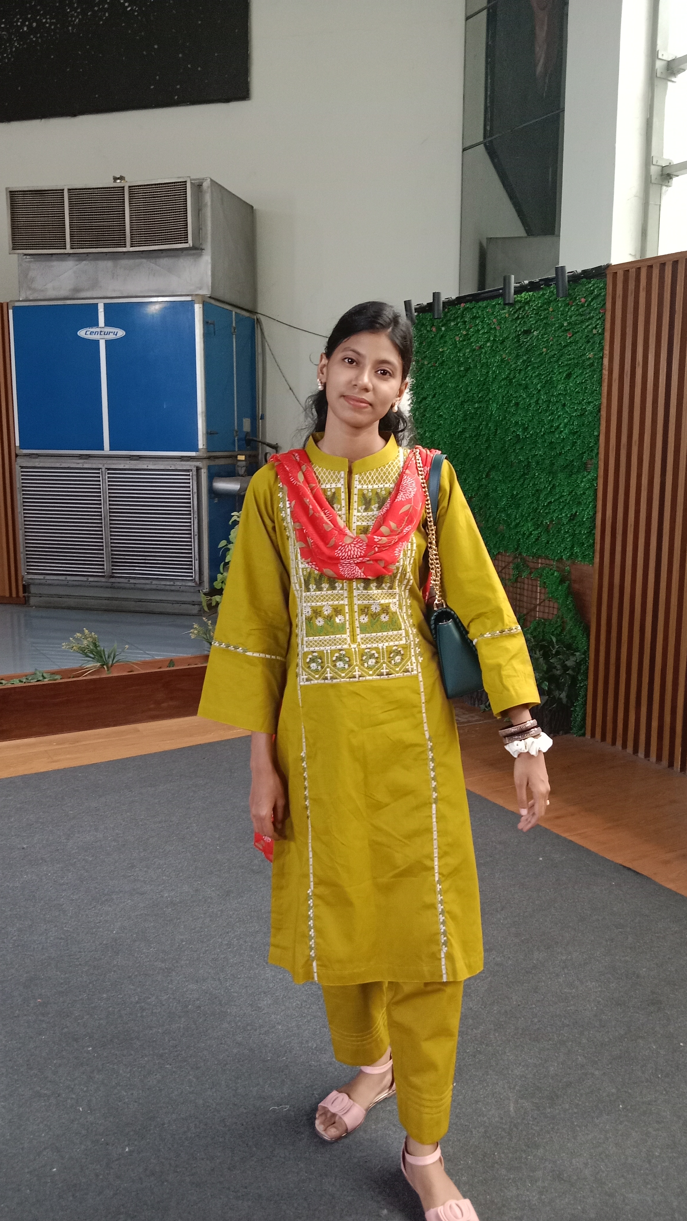 Sumi Akter